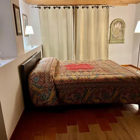 Gennarcu Alojamento de Acomodação e Pequeno-almoço Ussàssai