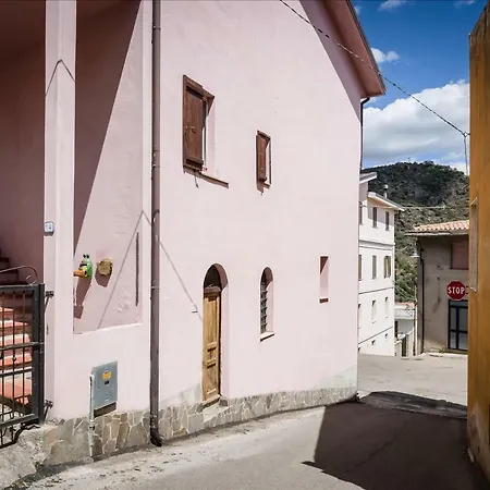 Bed & Breakfast Gennarcu *